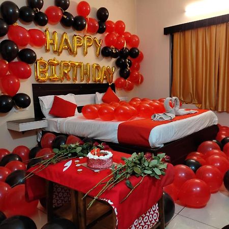 Goroomgo Blue Bell Bhubaneswar - Well Decorated Room -Wifi And Parking Facilities Available Exterior foto
